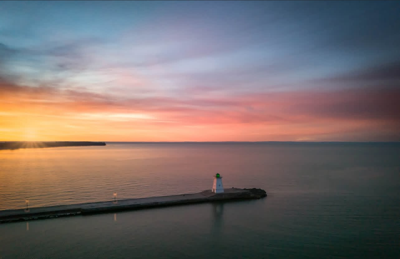 Port miatland light house 
